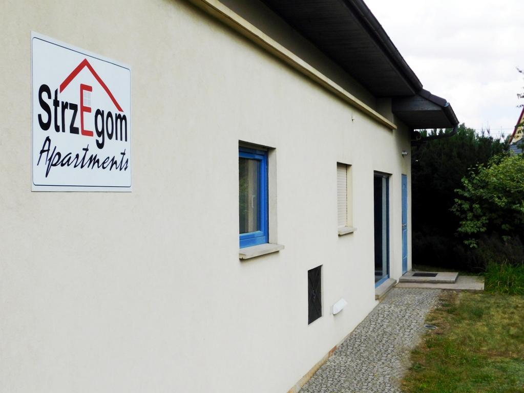 Strzegom Apartament-Pokoje Apartment Exterior photo